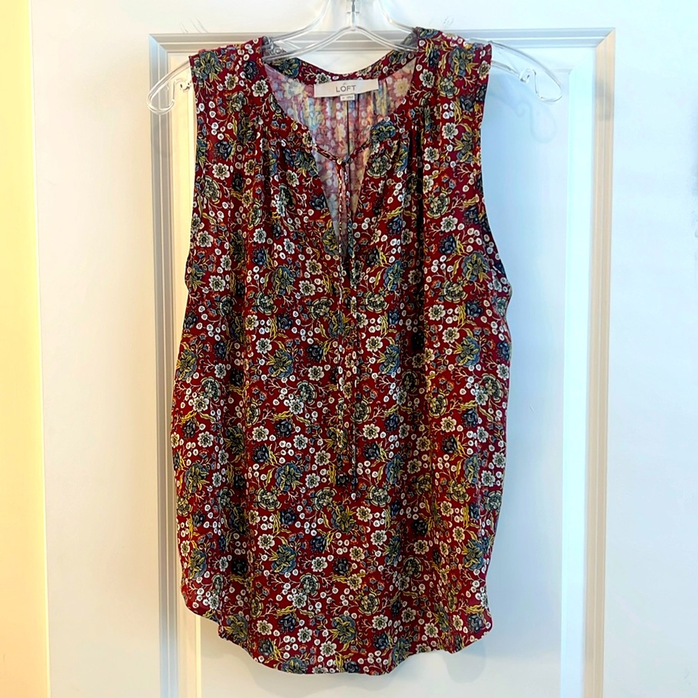 Loft sleeveless mixed media top
